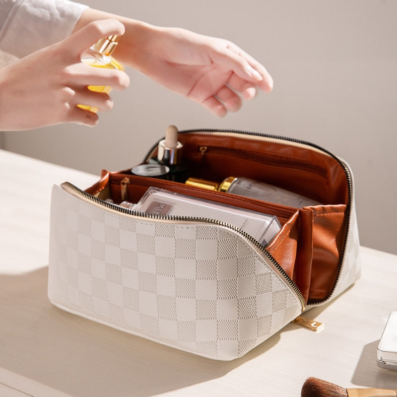 Cosmetic Bag - Travel - Checkered - Makeup Bag - Vanity Bag makeup-Fashion Nora