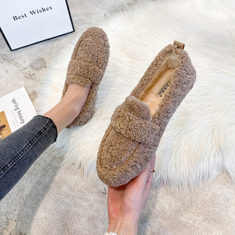 Loida - Women's Winter Shoe with Fur for Warmth in Footwear-Fashion Nora