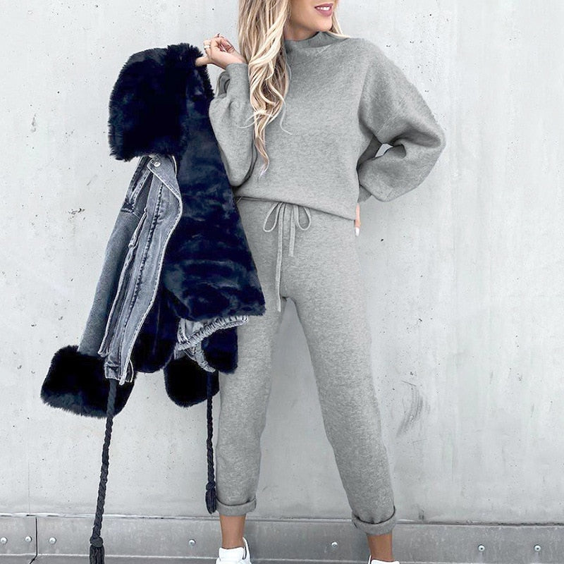 Minty Loungewear | Elegant and Comfortable Women's House Suit-Fashion Nora