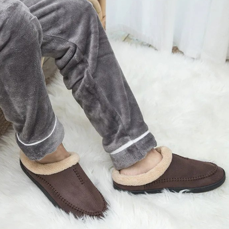 CloudSoft Indoor Slippers | Fleece-lined men's slippers to slip into-Fashion Nora