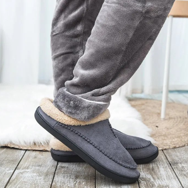 CloudSoft Indoor Slippers | Fleece-lined men's slippers to slip into-Fashion Nora