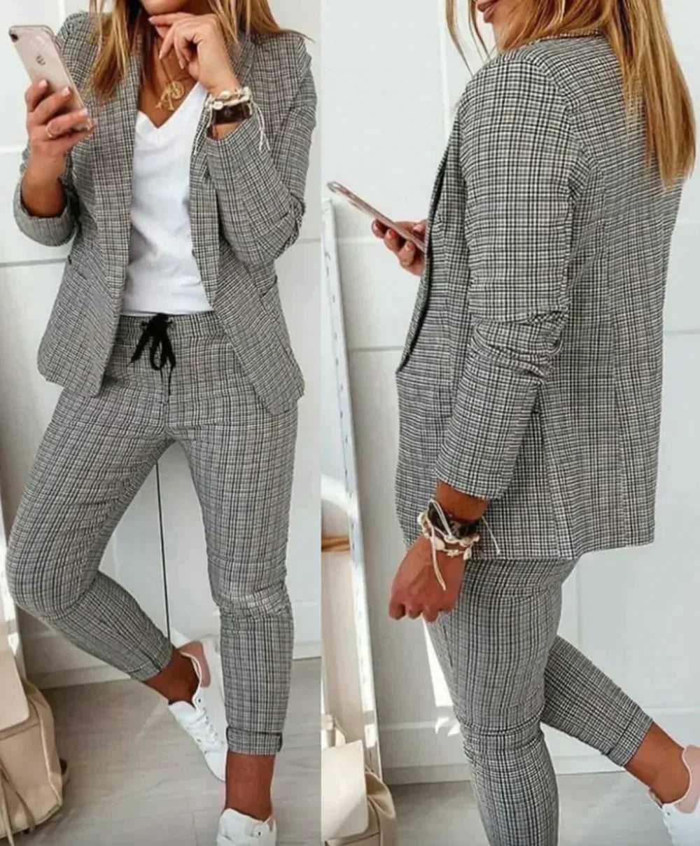 Esmee Elegant Suit-Fashion Nora