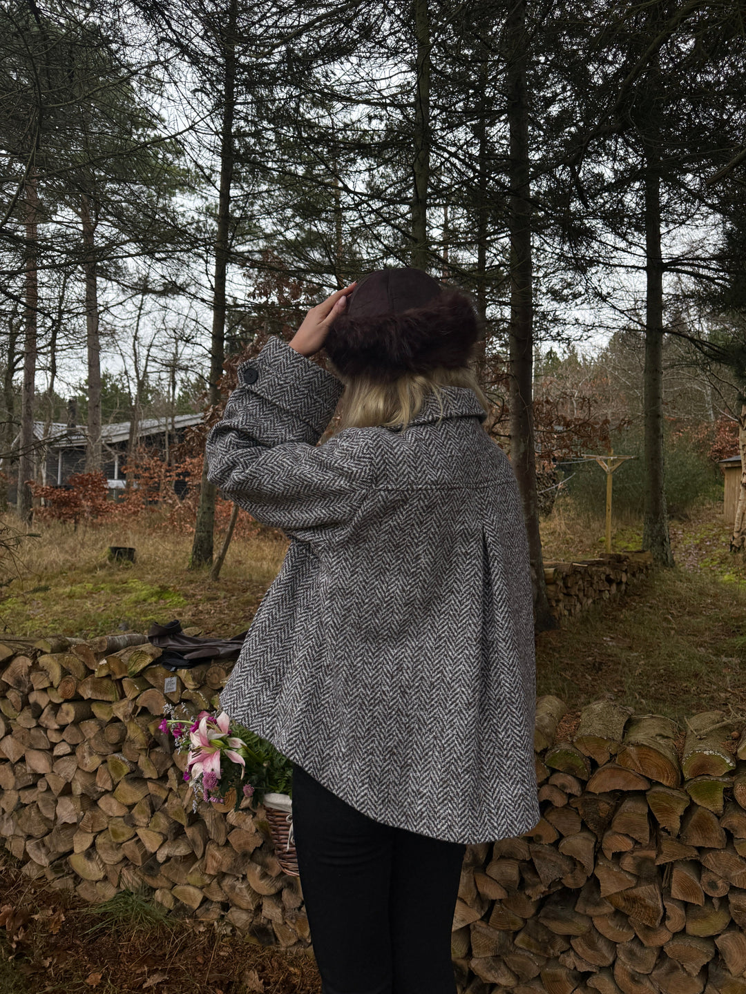 Filipa Jacket - Dark Brown/White-Fashion Nora