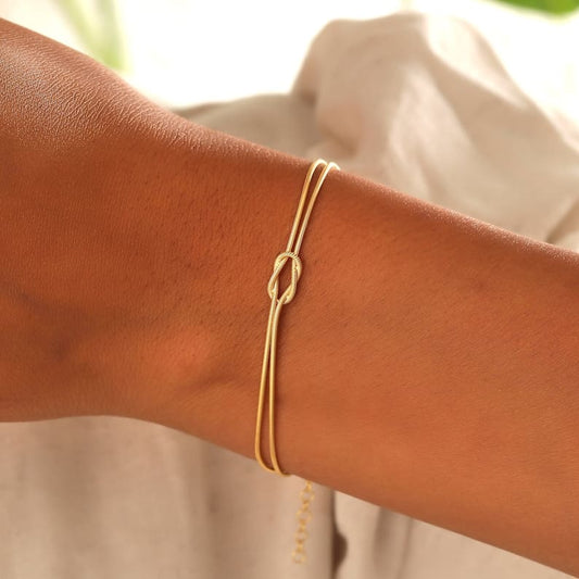 Love Knot Bracelet | Adjustable | Minimalist | Golden Bracelet | Women's Bracelet-Fashion Nora